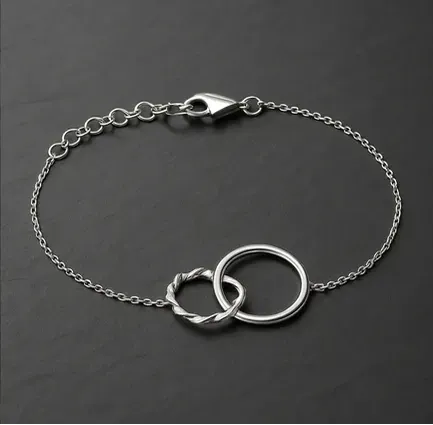 bracelet-chaine-jaseron-anneaux-lisse-torsade1 Bracelet Anneau torsadé et Anneau Lisse